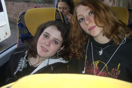 marion et mélissa ds le bus